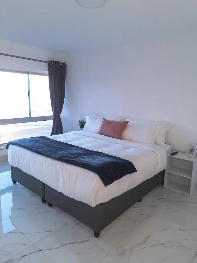Blouberg Beachfront Apartment Cape Town