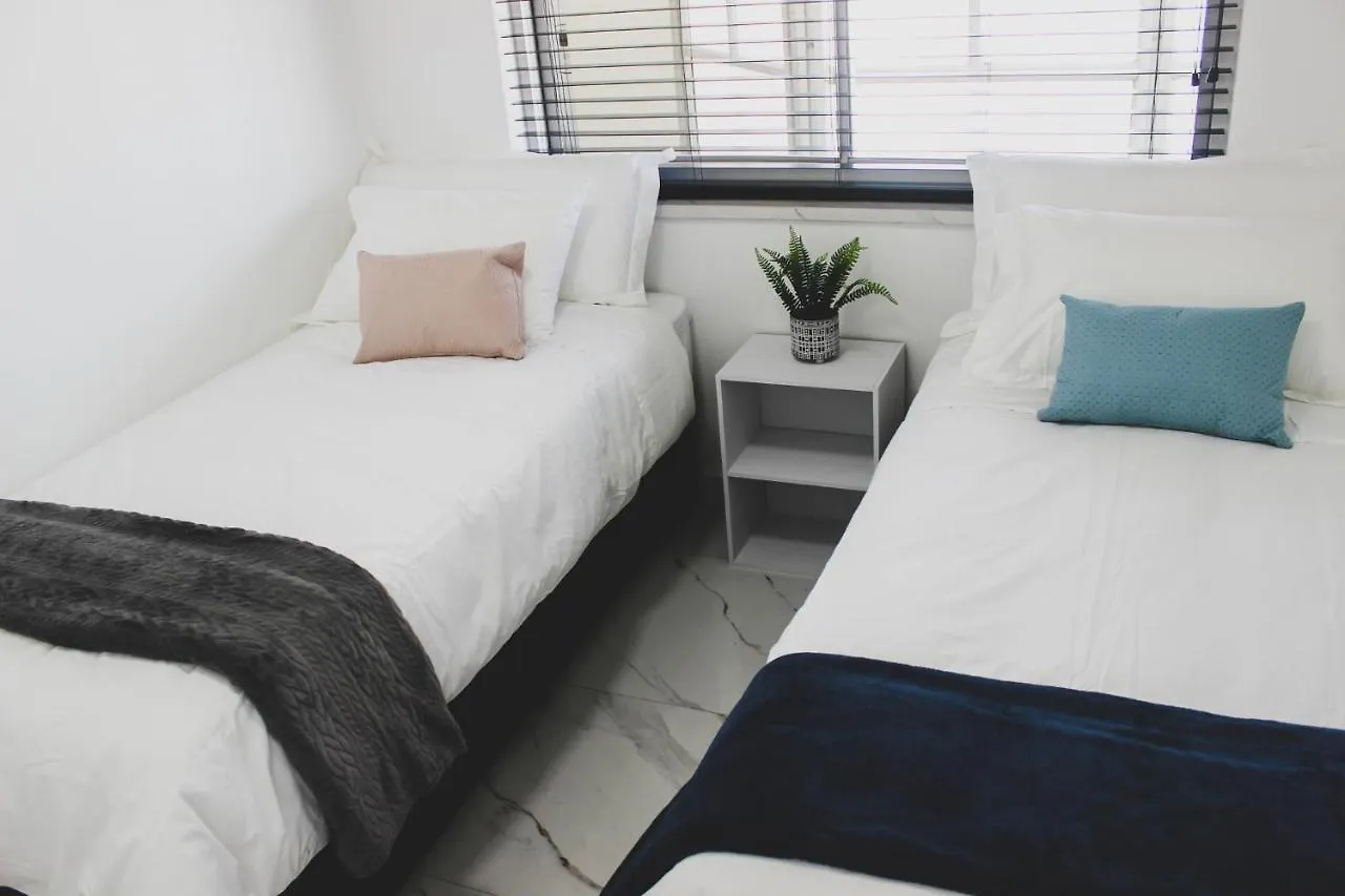 Blouberg Beachfront Apartment Cape Town