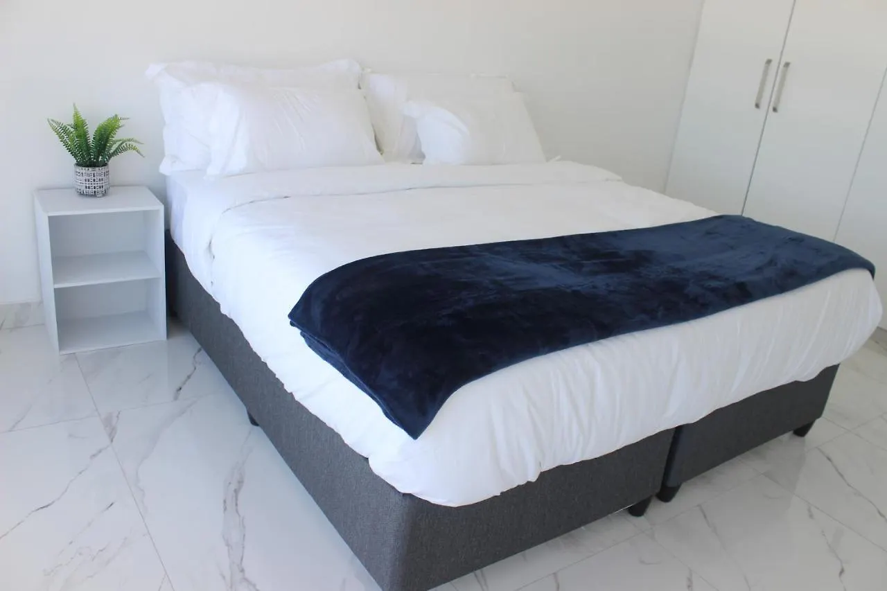 Blouberg Beachfront Apartment Cape Town